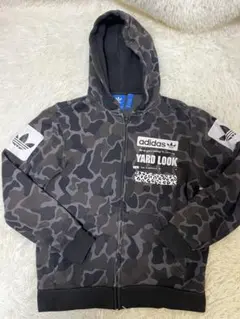 お値下げ中　adidas 迷彩柄パーカー Mサイズ 裏起毛