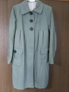 アースミュージックアンドエコロジー オリーブグリーン トレンチコート