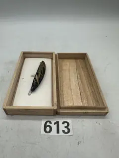 NO.613 黒・金色デザイン ヘアピン タグ付き