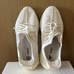YEEZY BOOST 350 V2 ホワイト