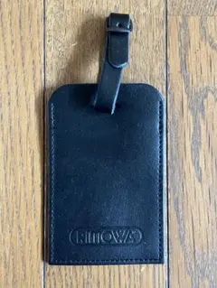 ☆★ Moncler × Rimowa 新品革製ネームタグ ★☆ moncler-rimowa-reflection-