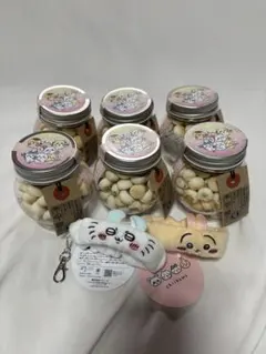 ちいかわボーロ6個セット＆リストバンドキーホルダー2種