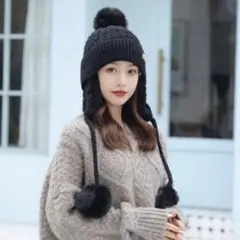 耳あて付きニット帽♡ブラック　ポンポン　スキー　スノーボード