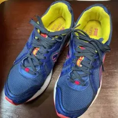 PUMA 24.5ランニングシューズ ecomat ネイビーメッシュ素材