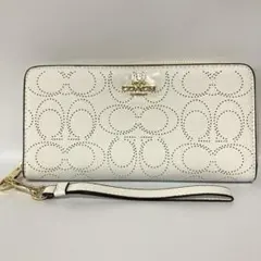 ヨ*シ様 COACH 長財布 ホワイト パンチング シグネチャー - メルカリ