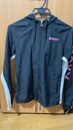 ロキシーのサムネイル