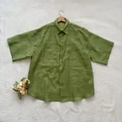 ［BEAMS］グリーンシアーシャツ(F)/半袖 シンプル 差し色