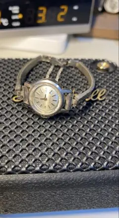 Item thumbnail for item 4b2c2ce2-2aa9-45ae-8be5-61d3f220a963