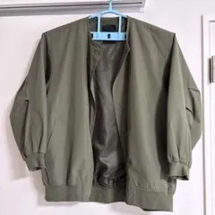 【未着用】studio CLIP ノーカラーMA-1 カーキのサムネイル