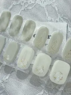 ohora N Green Tea 15枚　春ネイル　グリーン　シェル　キラキラ