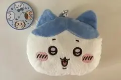 ちいかわ ぬいぐるみパスケースポーチ① リール付き ハチワレ