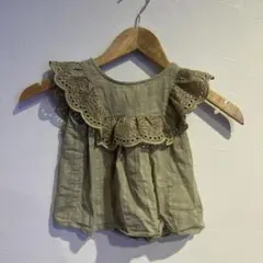 petit main フリル刺繍トップス 100