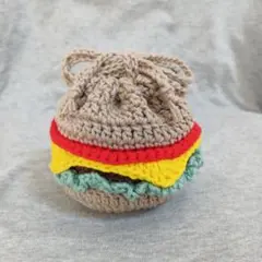ハンバーガー　巾着　ミニ巾着　ポーチ　編み物　ハンドメイド　かぎ編み　小物入れ