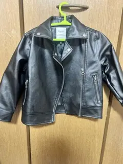 黒いライダースジャケット 110cm