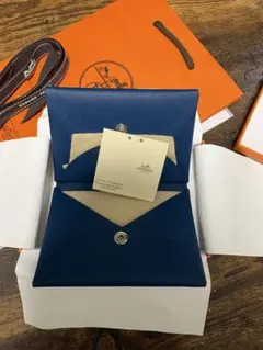 HERMES カルヴィ デュオ コンパクト ディープブルーのサムネイル