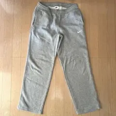 Nike グレー スウェットパンツ　ホワイト ロゴ