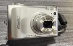 FUJIFILM Finepix F11 Silver コンパクトデジタルカメラ オールドコンデジ】20年近く前のコンデジの実力は？スーパーCCD