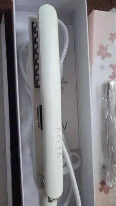 AKIRA カールヘアアイロン ホワイト