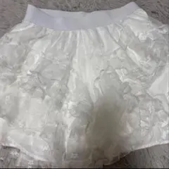 ホワイトレースフレアスカート　インパン付き