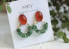 ＊エメラルドグリーンのバーダイトのつぶつぶリースとカーネリアンのイヤリング＊