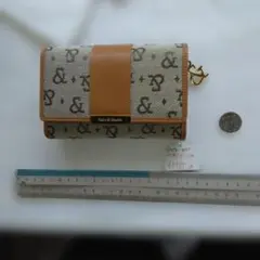 ピンキー、ダイアンの三つ折り財布 ベージュ/ブラウン