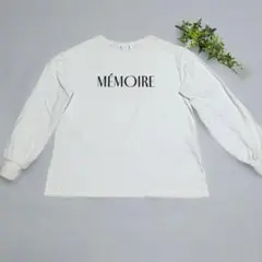 【MÉMOIRE 】ロゴ入りプリント長袖Tシャツ クリーム色【フリーサイズ】