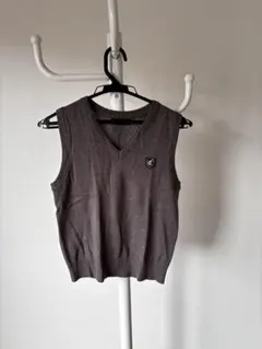 COMME CA ISM 灰色 V領 無袖背心