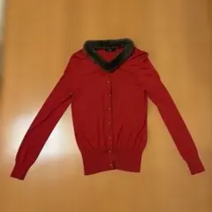 INED ファー付き金ボタン赤ニットセーター