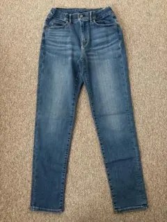 ユニクロ　キッズ　160㎝　ストレートデニム　ストレッチあり