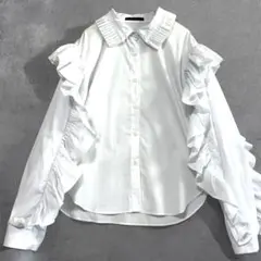 未使用　ポリーヌブロー　フリルデザインスリーブ　シャツ　白シャツ　袖コンシャス