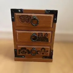 アンティーク風　木製3段小物入れ