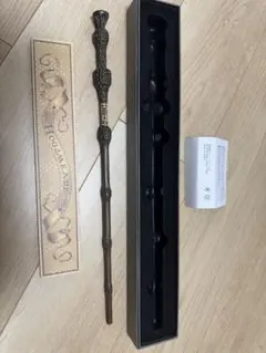ニワトコの杖　ハリーポッターのサムネイル