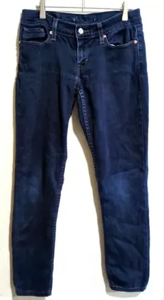 Item thumbnail for item 77ce86cf-bc00-42a7-abad-559d4804595f