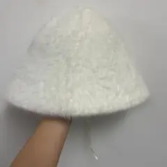ホワイトファーバケットハット