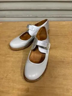 美品 CHIE MIHARA チエ ミハラ メリージェーン シルバー 37のサムネイル