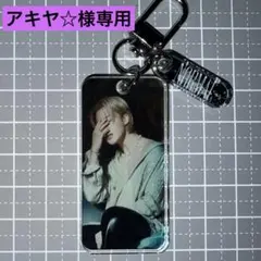 BTS ジミン　アクリルキーリング［プロフご一読下さい！］ BTS ジミン アクリルキーリング［プロフご一読下さい］ - メルカリ