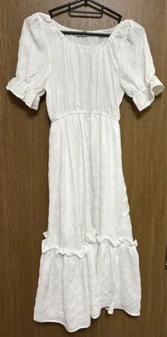 【値下げしました】夏！ 白ワンピース 可愛い