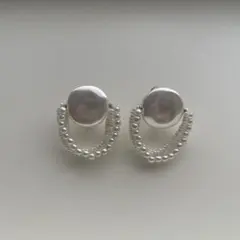 パール調 イヤリング　アネモネのサムネイル