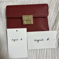極美品 agnes b 二つ折り財布 グリーン 箱付 牛革 定価31,980円 - メルカリ