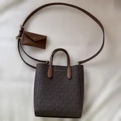 マイケルコース ショルダーバッグ
