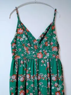 B.C STOCK フラワープリントキャミワンピース