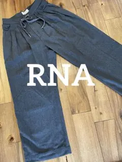 RNA サイドベルトタックパンツのサムネイル