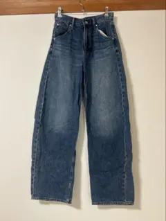 UNIQLO バギーカーブジーンズ 22インチ