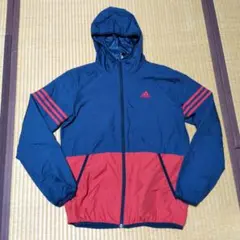 adidas フード付きウィンドブレーカー ネイビー/レッド