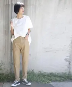 ゆるっと穿くルーズバルーンのテーパードパンツ