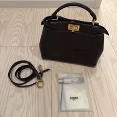 2025年最新】フェンディ FENDI ミニピーカブーの人気アイテム - メルカリ