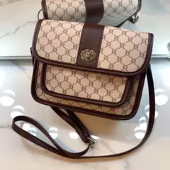 【美品】GRL グレイル モノグラムスクエアレザーショルダーバッグ tr415