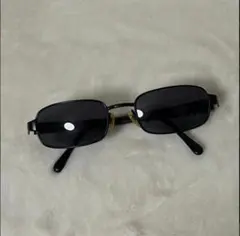 EMPORIO ARMANI ブラックスクエア サングラスのサムネイル