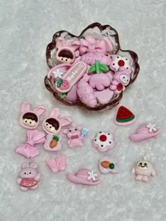 【送料込み⭐︎】ピンクのデコレーションパーツ