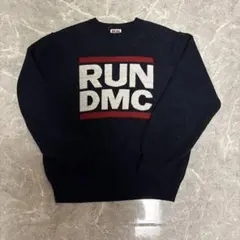 RUN DMC ロゴ入り ネイビー スウェット